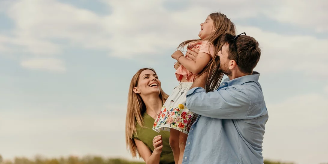 4 τρόποι με τους οποίους οι γονείς μας δημιουργούσαν δυνατές σχέσεις μαζί μας