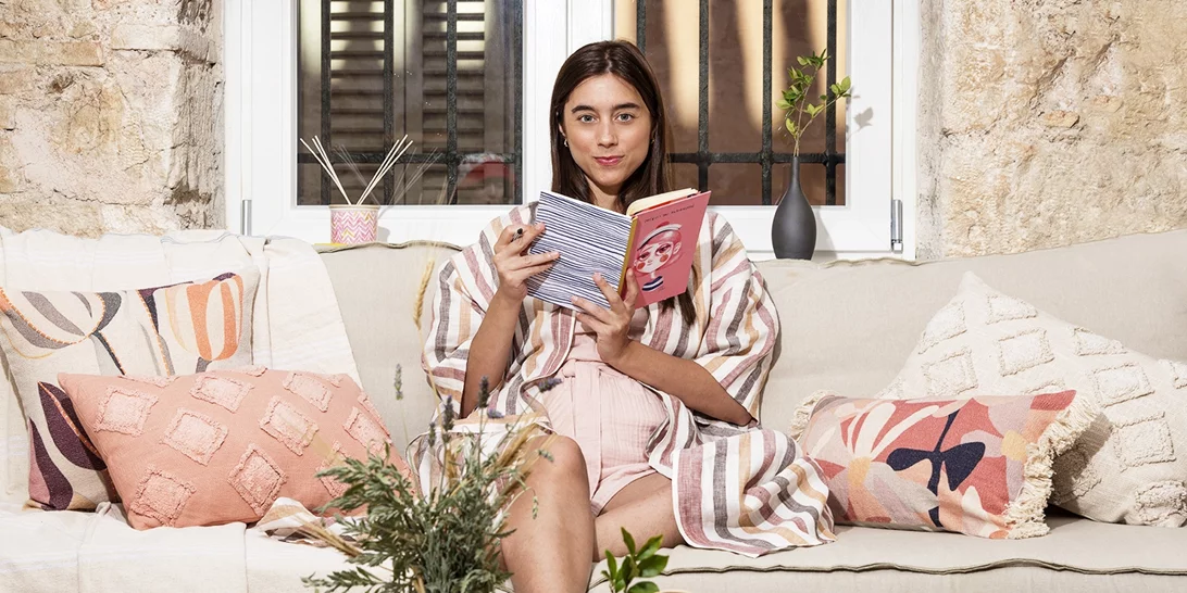 Πώς θα φέρεις το καλοκαίρι στη διακόσμηση του σπιτιού σου με εύκολους τρόπους