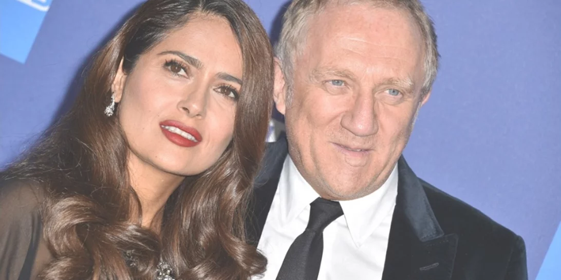 Salma Hayek | Οι αδημοσίευτες φωτογραφίες από τον γάμο της που δείχνουν πόσο όμορφη νύφη ήταν
