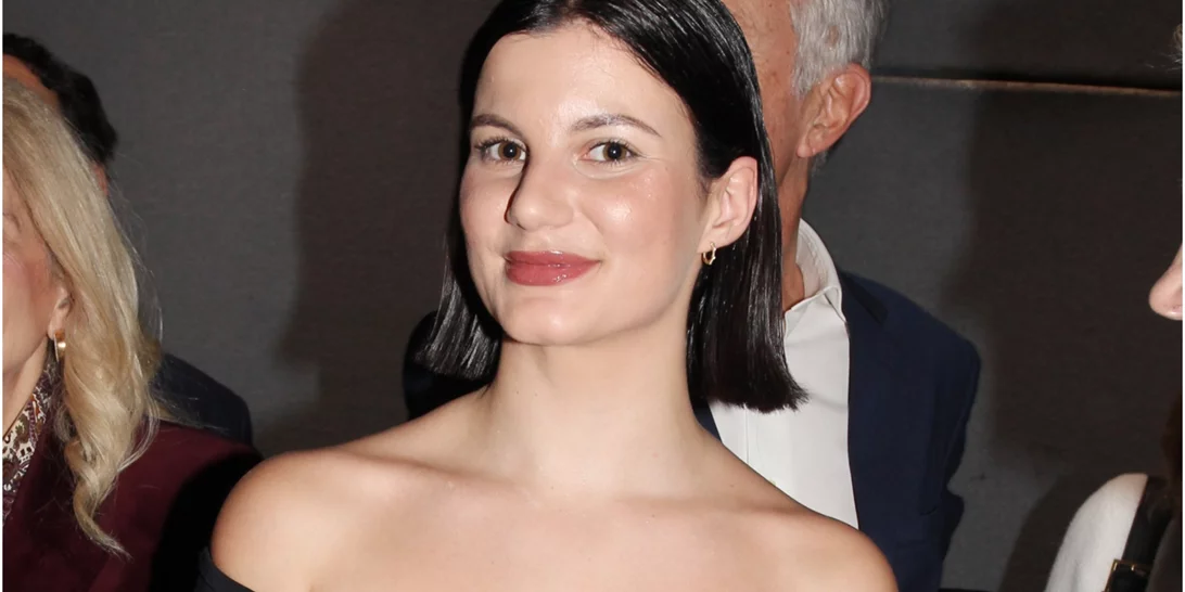 Αλίκη Καραμανλή | Η φρέσκια εμφάνιση με leather παντελόνι και sneakers