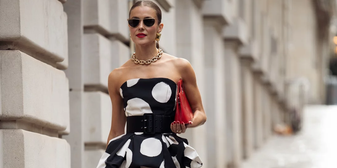 "Δεν ξέρω τι να φορέσω" | 10 καλοκαιρινά looks για να αντιγράψεις την εβδομάδα που ξεκινά