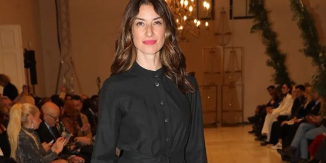 Καμία απολύτως αλλαγή | Η Άντζελα Ευρυπίδη έλαβε μέρος στα καλλιστεία το 1998 και έκτοτε σταμάτησε να μεγαλώνει