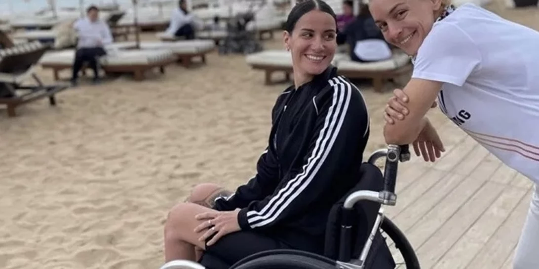 Γιούλικα Σκαφιδά | Έτρεξε 42 χιλιόμετρα στον Μαραθώνιο της Αθήνας με τη φίλη της σε αμαξίδιο