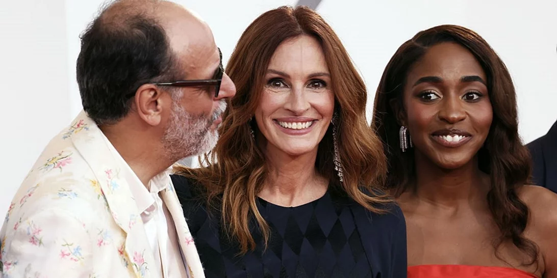 Julia Roberts | Η πρώτη εμφάνιση στη Μόστρα της Βενετίας και η αποθέωση με χειροκρότημα διάρκειας 6 λεπτών