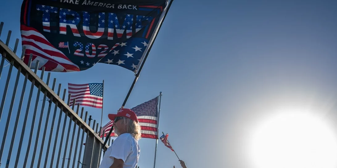 Εκλογές ΗΠΑ 2024: Το... απίθανο θαύμα στο οποίο ελπίζει η Κάμαλα Χάρις - Ο Τραμπ προηγείται σε όλες τις swing states