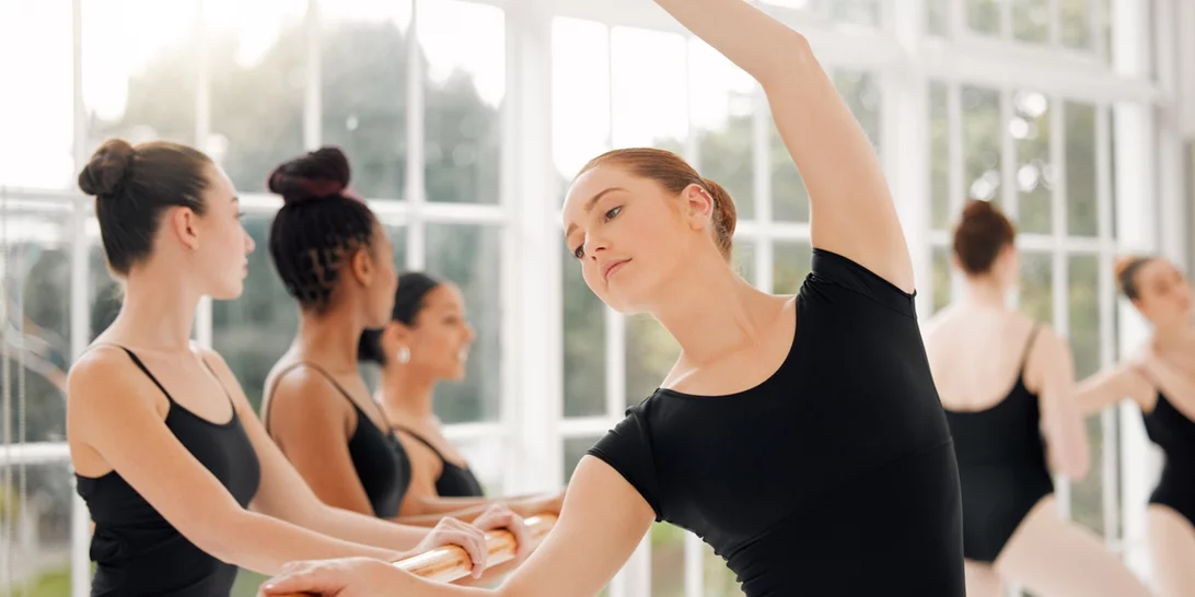 Πώς θα έχεις σωστή στάση σώματος; Να τι κάνουν οι χορεύτριες μπαλέτου