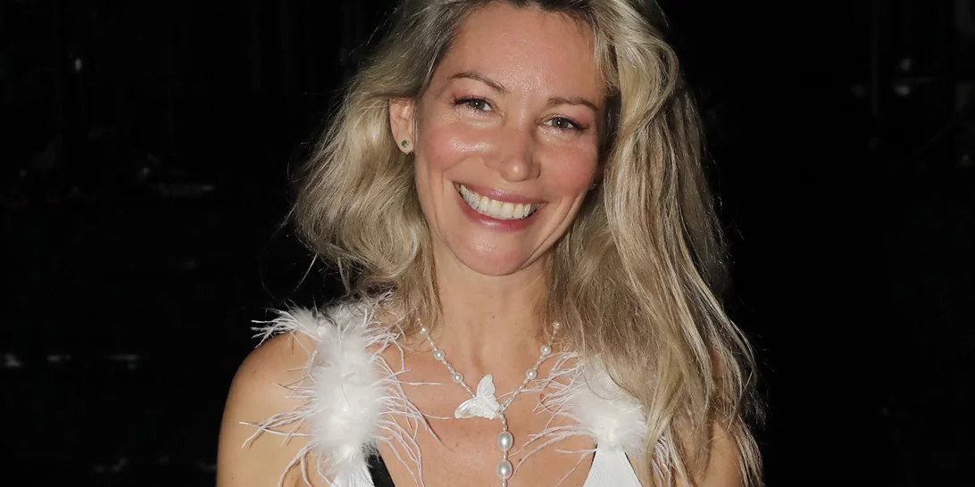 Άριελ Κωνσταντινίδη | Η στιγμή που θηλάζει το νεογέννητο μωρό της