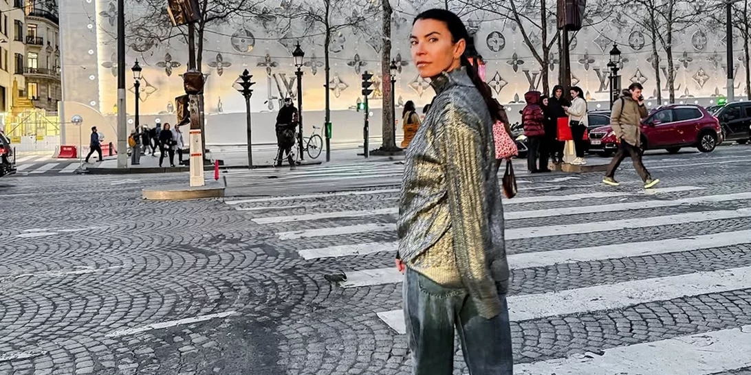 Μαρίνα Βερνίκου | Με καρό τουρμπάνι στο κεφάλι στο ταξίδι της στις Πυραμίδες