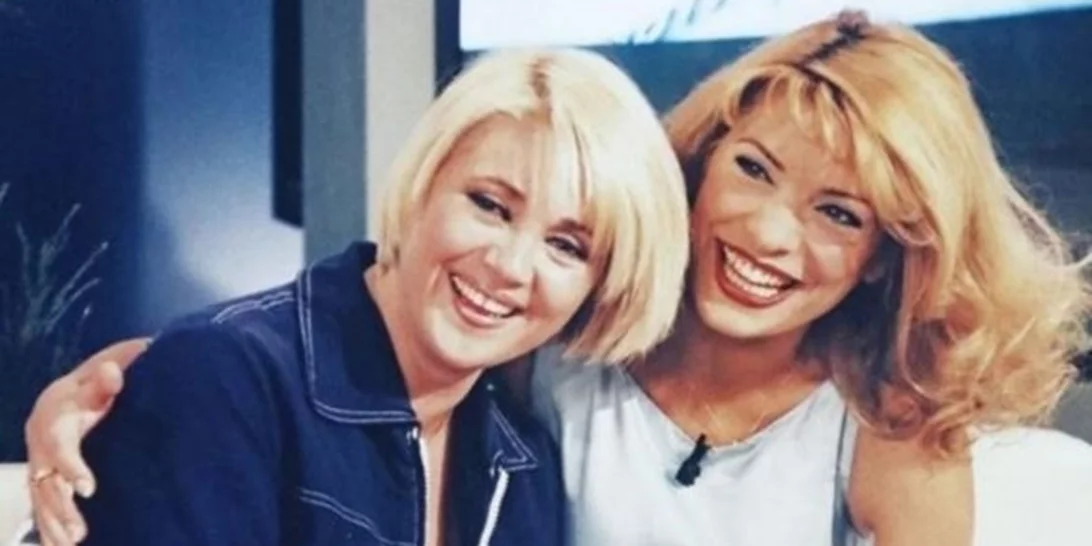 Πώς ο "Πρωινός Καφές" του 1995 καθόρισε την κουλτούρα της ελληνικής τηλεόρασης μέχρι σήμερα