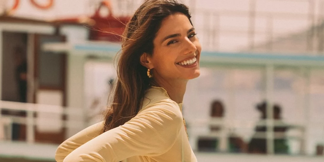 Η Ηλιάνα Παπαγεωργίου φόρεσε το τέλειο κόκκινο μπικίνι | Πώς θα δημιουργήσεις το κομψό beach look της