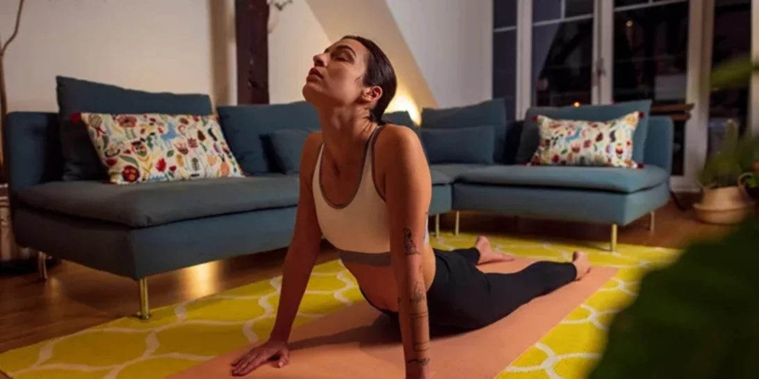 Αναζωογόνησε όλο σου το σώμα με αυτή την προπόνηση pilates 30 λεπτών