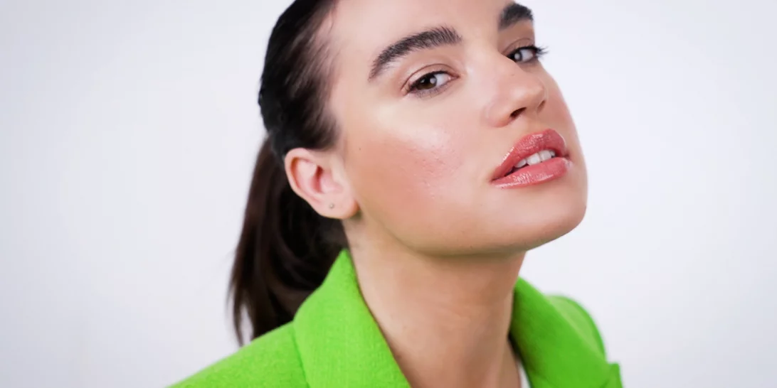 Η Βασιλεία Βολανάκη μοιράζεται τα μικρά μυστικά της για υπέροχη επιδερμίδα