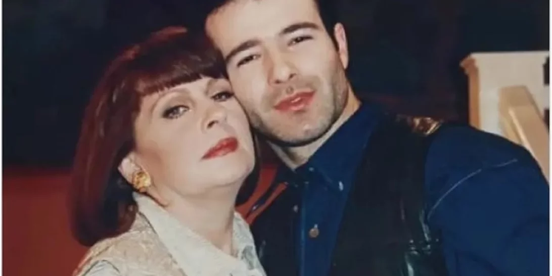 Ο Θανάσης Ευθυμιάδης αποχαιρετά την Άννα Παναγιωτοπούλου: "Ακριβώς 29 χρόνια πριν"