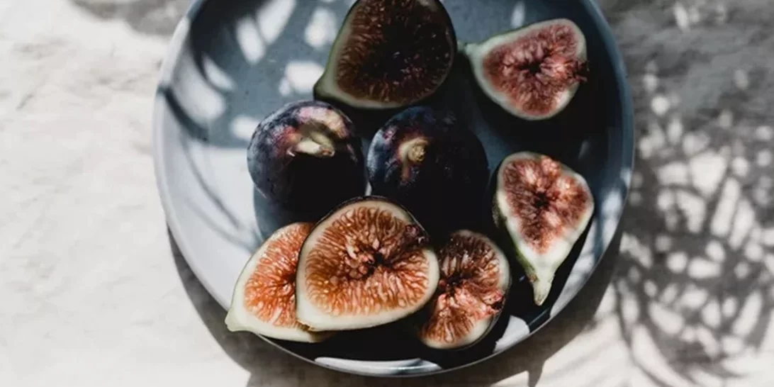 Τι τρώνε οι διατροφολόγοι το καλοκαίρι; Πάρε ιδέες από 10 ειδικούς