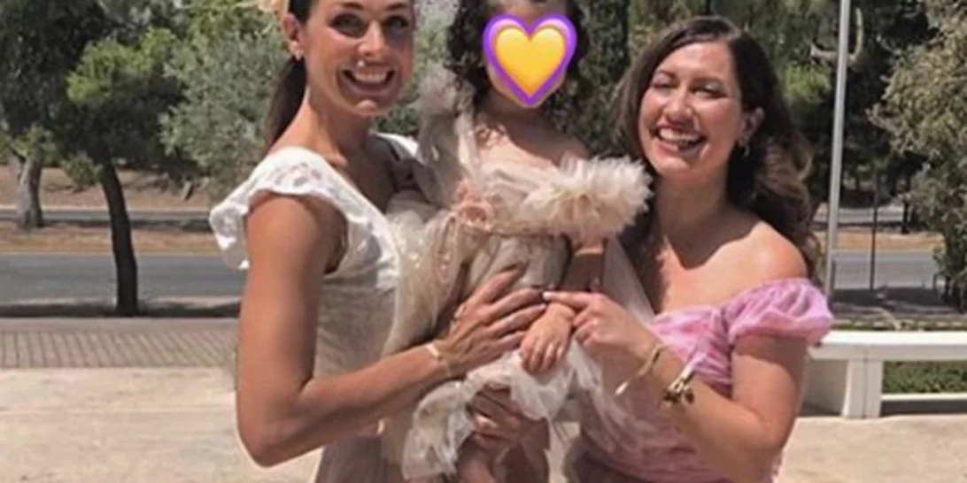 Η Ιωάννα Τριανταφυλλίδου έγινε νονά | Η ρομαντική εμφάνιση και το ιδιαίτερο headpiece