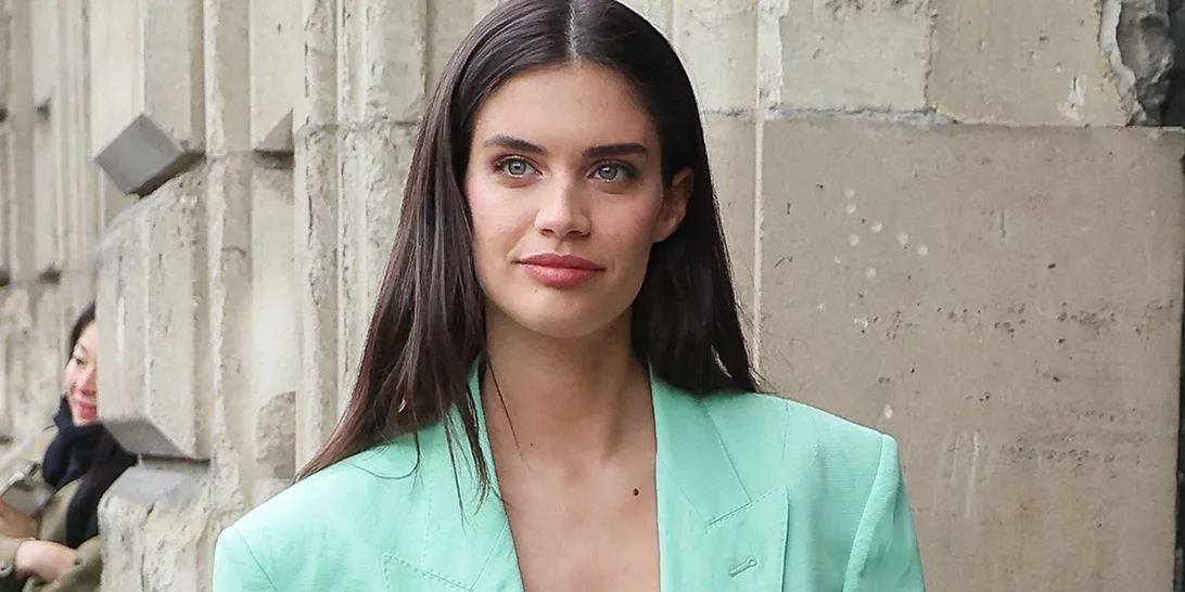 Το ιδιαίτερο άρωμα που φορούν οι πιο ενημερωμένες beauty insiders τώρα