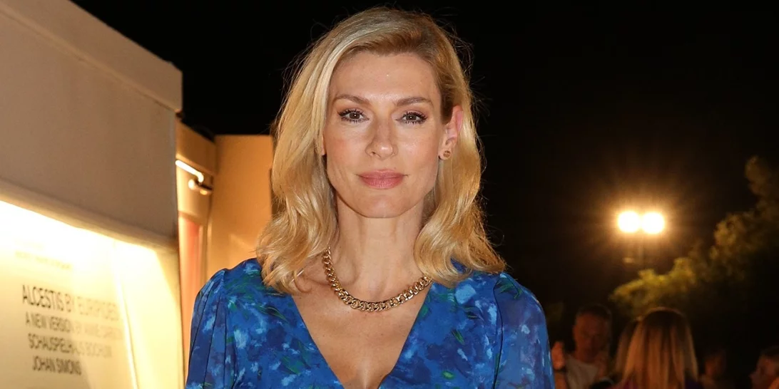 Σαν δυο σταγόνες νερό | Η Ζέτα Δούκα σε μια σπάνια φωτογραφία με τη μητέρα της