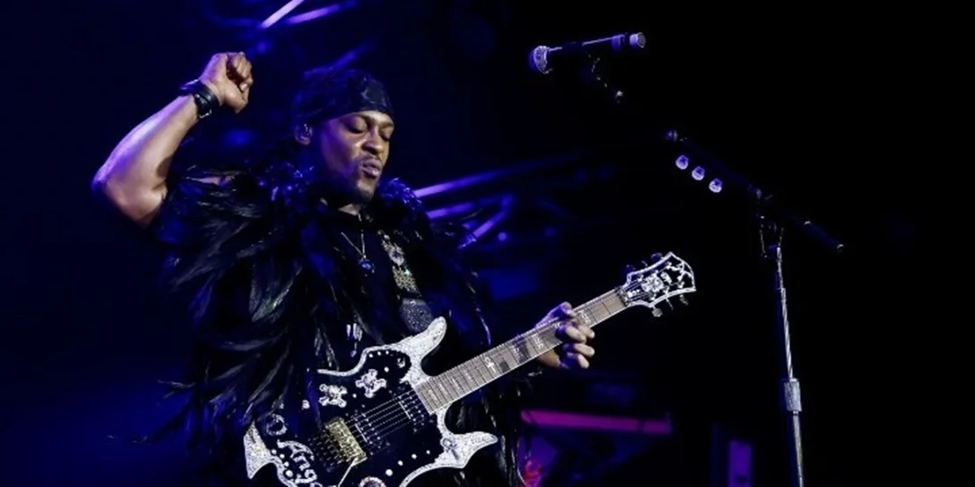 D'Angelo | Ο θρύλος της R&B έφυγε από τη ζωή. Το συγκινητικό "αντίο" από αστέρες της μουσικής