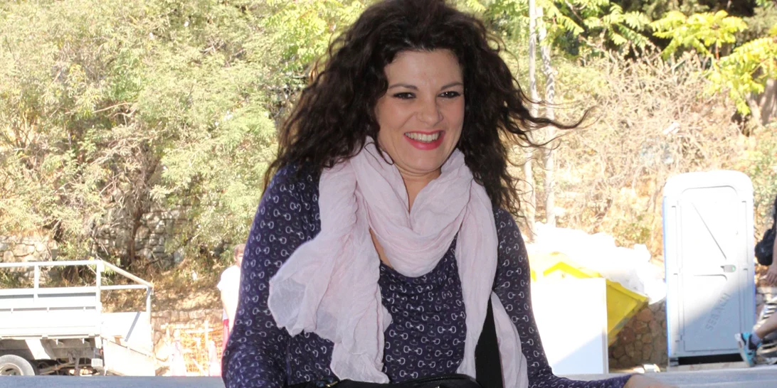 "Σαν δυο σταγόνες νερό" | Η Τάνια Τρύπη ποζάρει με την Τζένη Καζάκου και "ρίχνει" το Instagram