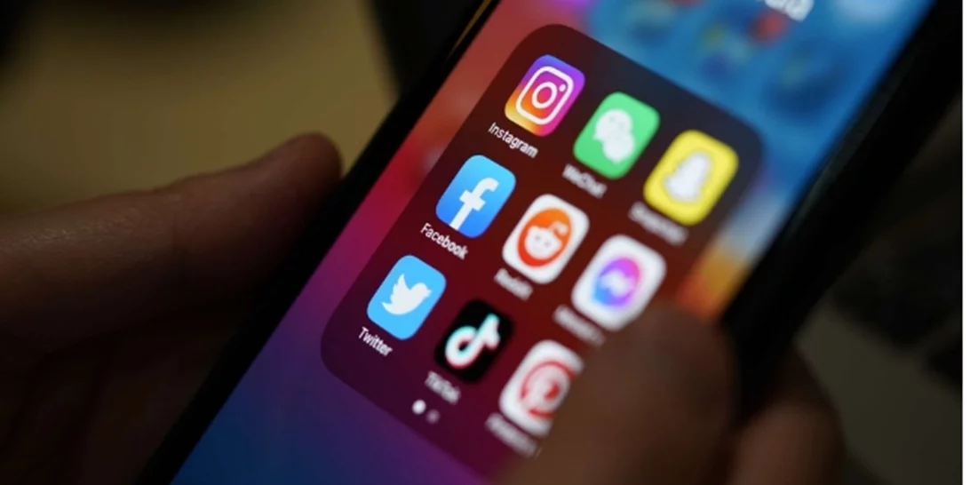 Πώς θα βρεις ποια sites διαρρέουν τα δεδομένα σου σε Facebook και Instagram