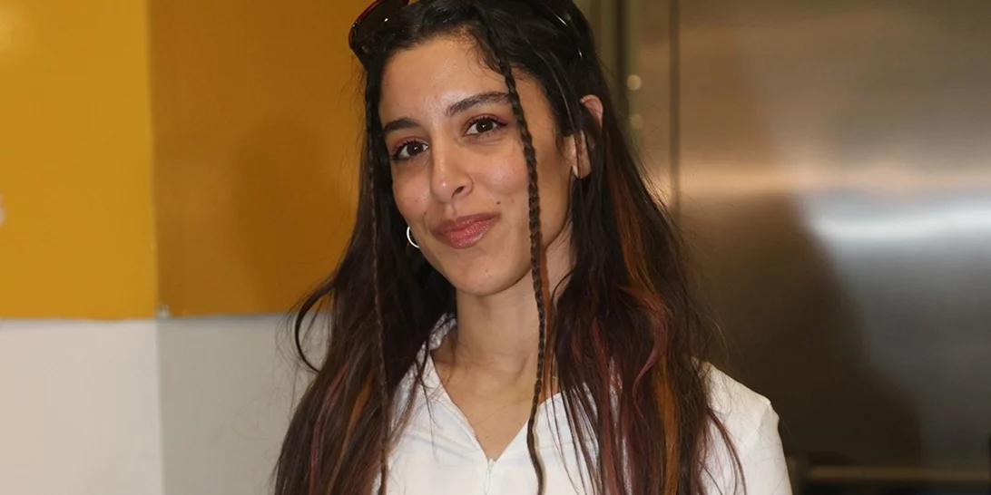 Η Μαρίνα Σάττι επέστρεψε στην Ελλάδα | Το total white look της