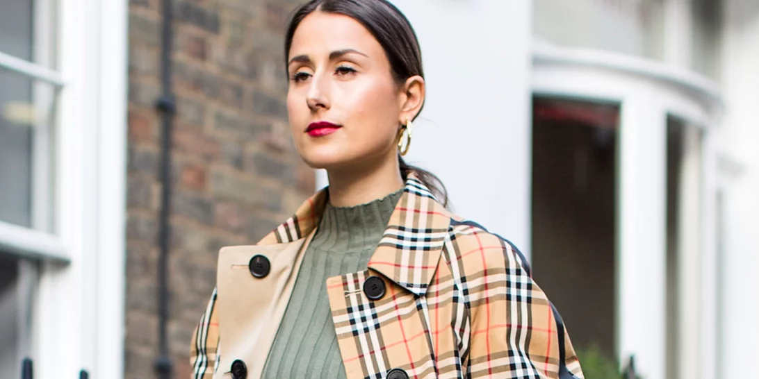 Το χτένισμα που θα σε αναδείξει σε beauty icon ακόμα και με 50% υγρασία