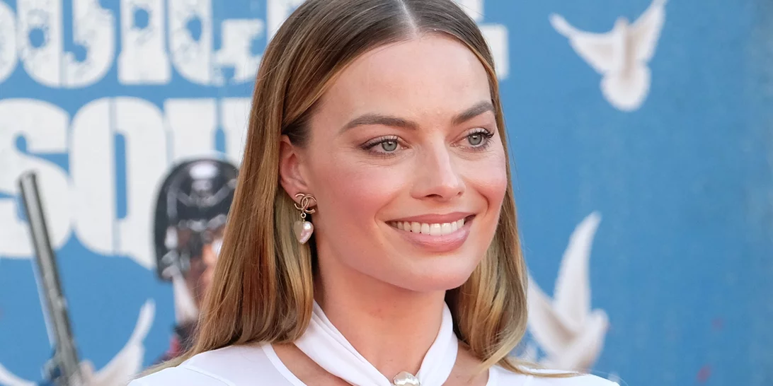 3 σέξι, γιορτινά χτενίσματα που θα αναβαθμίσουν ακόμα και το πιο απλό ντύσιμο