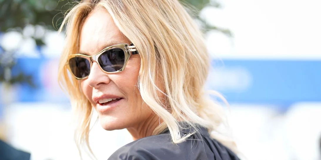 Elle Macpherson | Η "αθόρυβη" μάχη με τον καρκίνο του μαστού και η άρνησή της να υποβληθεί σε χημειοθεραπεία