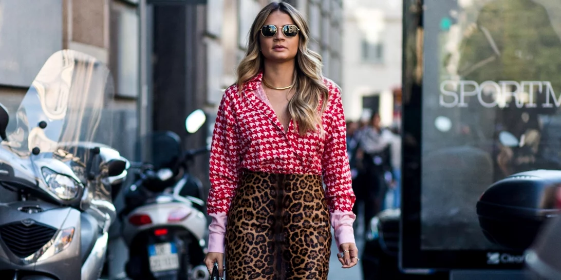 7 στιλιστικά λάθη που πρέπει να αποφύγεις όταν φοράς mini φούστα