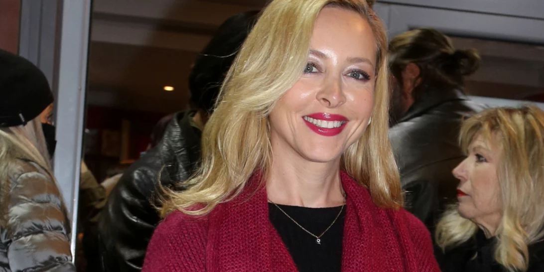 Με νέο look η Φαίη Ξυλά | Η σπάνια αλλαγή στα μαλλιά της