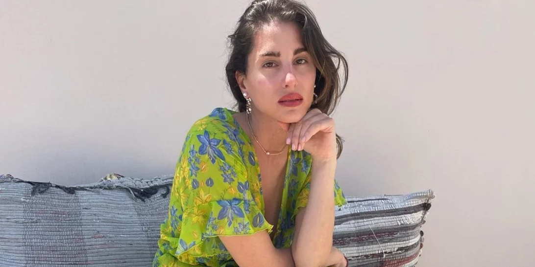 Η Παυλίνα Βουλγαράκη στο Missbloom | Ποια items δεν λείπουν ποτέ από τη βαλίτσα των διακοπών της