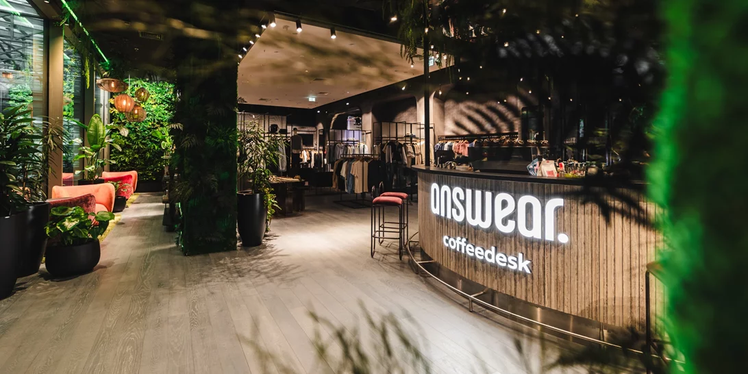 Fashion Forward | Η Answear ντύνει το μέλλον της μόδας ορίζοντας το νέο luxury shopping