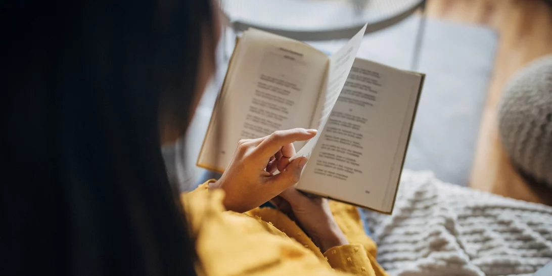 Η γυναικεία ποίηση στην Ελλάδα: Από τις αρχές του 20ου αιώνα μέχρι τις ημέρες μας