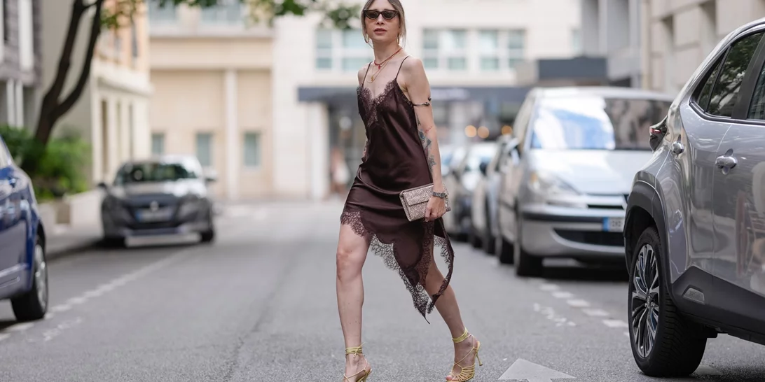 Το viral φόρεμα που θα φορέσεις στο επόμενο cocktail party