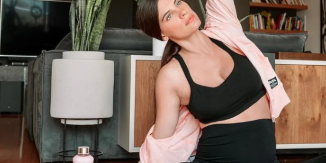 Χριστίνα Μπόμπα | Η γυμναστική στον έβδομο μήνα της εγκυμοσύνης και οι νέες φωτογραφίες με φουσκωμένη κοιλιά