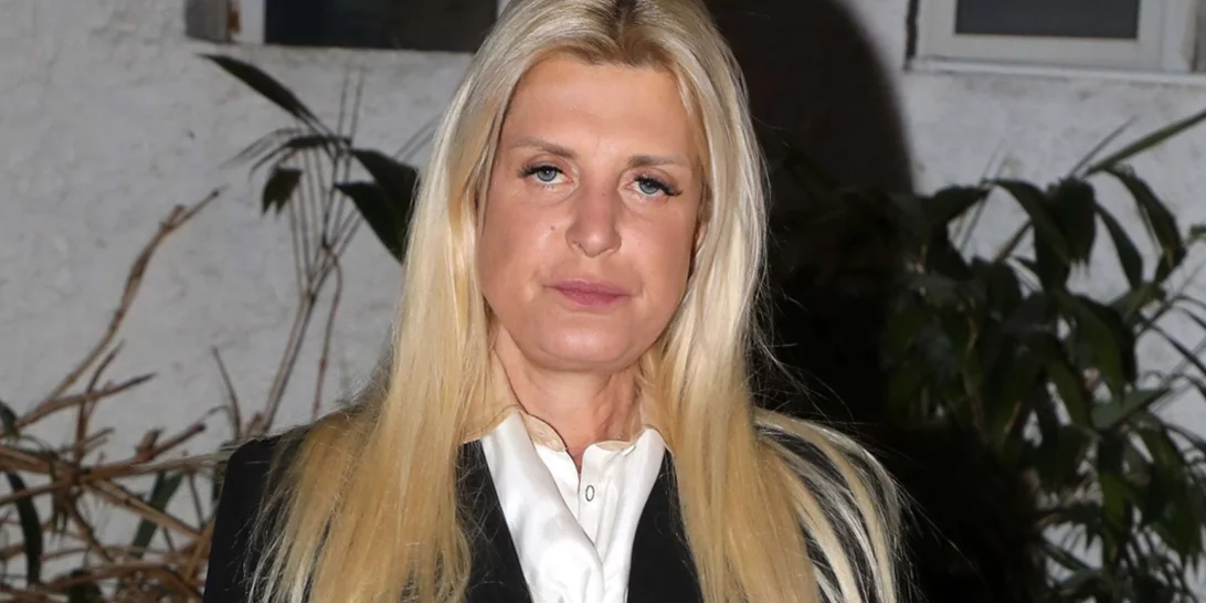 Μαρίνα Πατούλη | Στο "χρυσό" σπίτι που μένει με τον γιο της στην Πεύκη