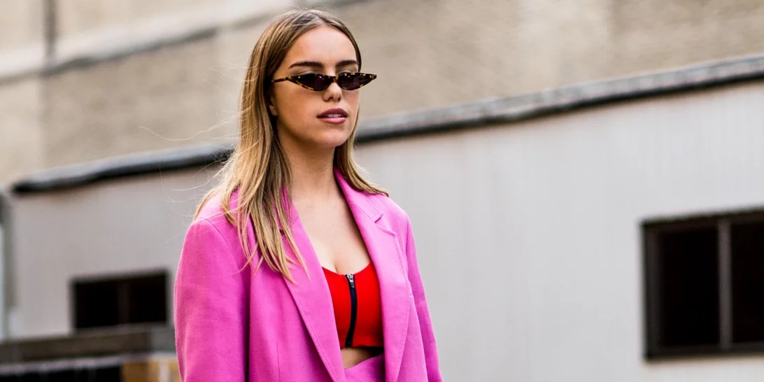 7 αξεσουάρ που πρωταγωνιστούν στο street style του καλοκαιριού