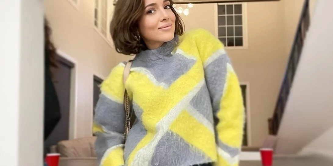 Η Καλομοίρα στην κουζίνα της | Προσφέρει υπέροχο φαγητό στην οικογένειά της