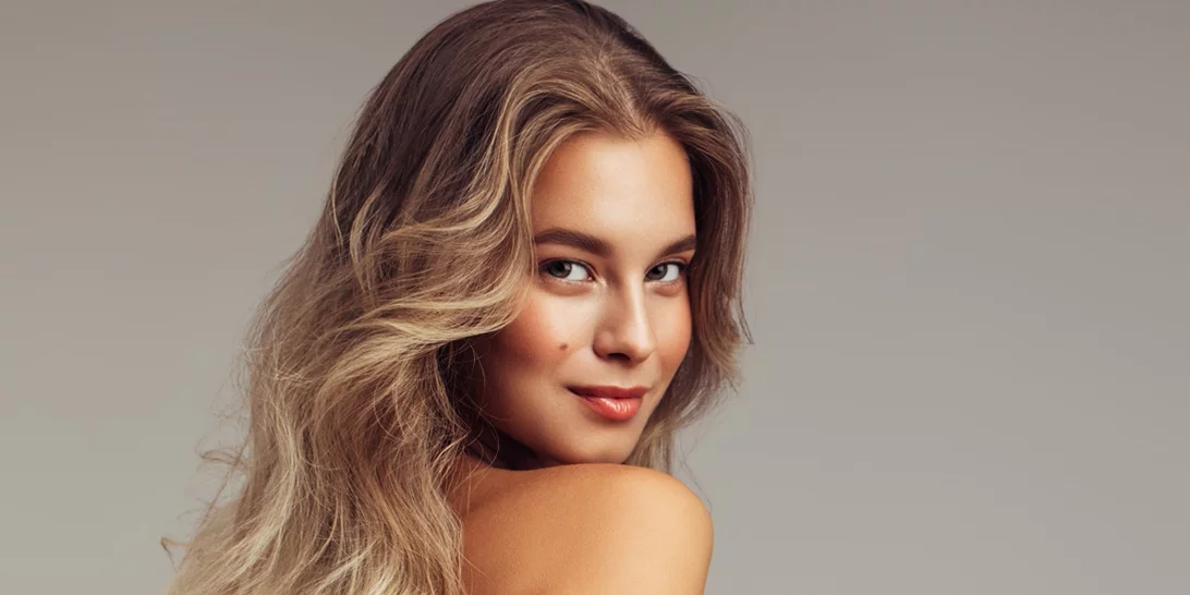 Curtain bangs τέλος! Αυτή είναι η νέα μεγάλη τάση στα μαλλιά