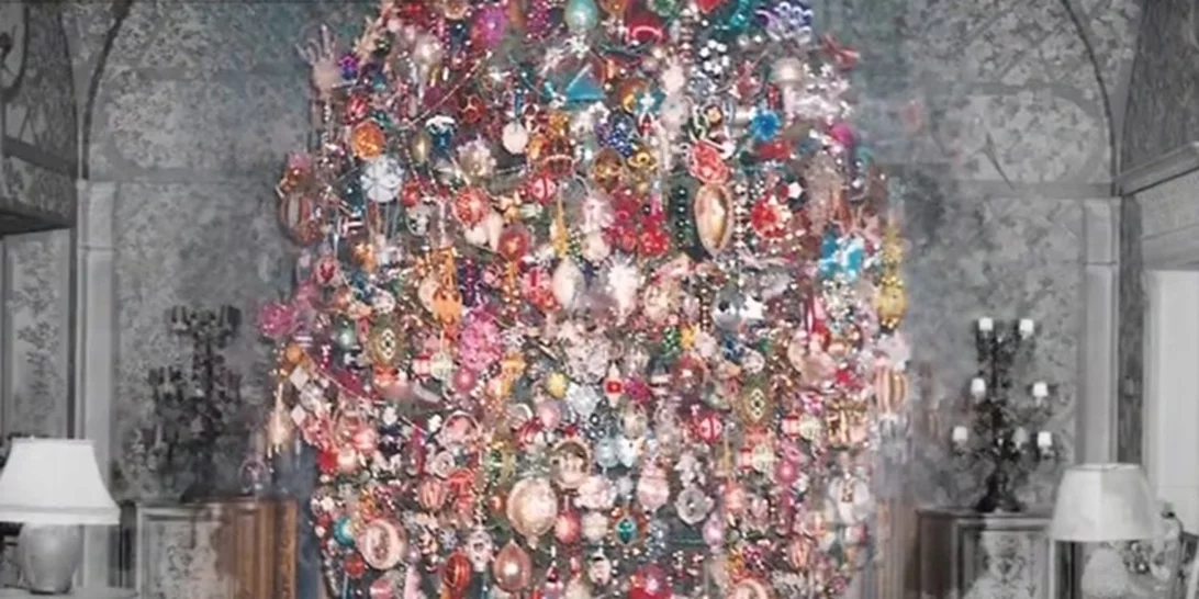 Το πιο εντυπωσιακό χριστουγενιάτικο δέντρο όλων των εποχών