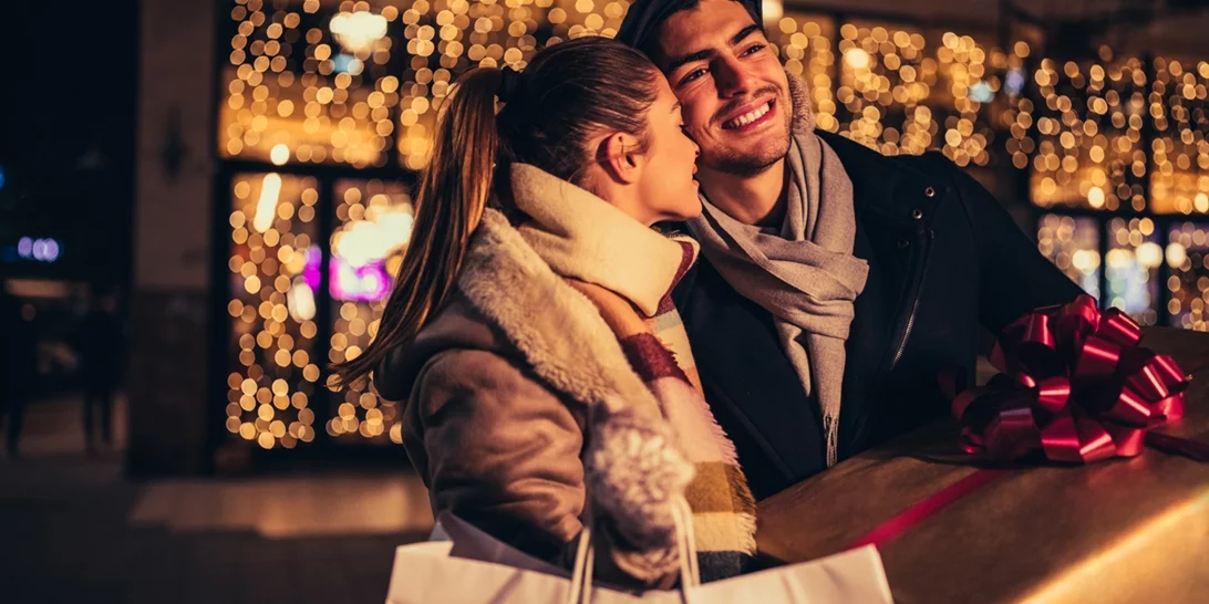 Αισθηματικές προβλέψεις για την Παραμονή Χριστουγέννων | Τρία ζώδια θα ζήσουν τον απόλυτο ρομαντισμό