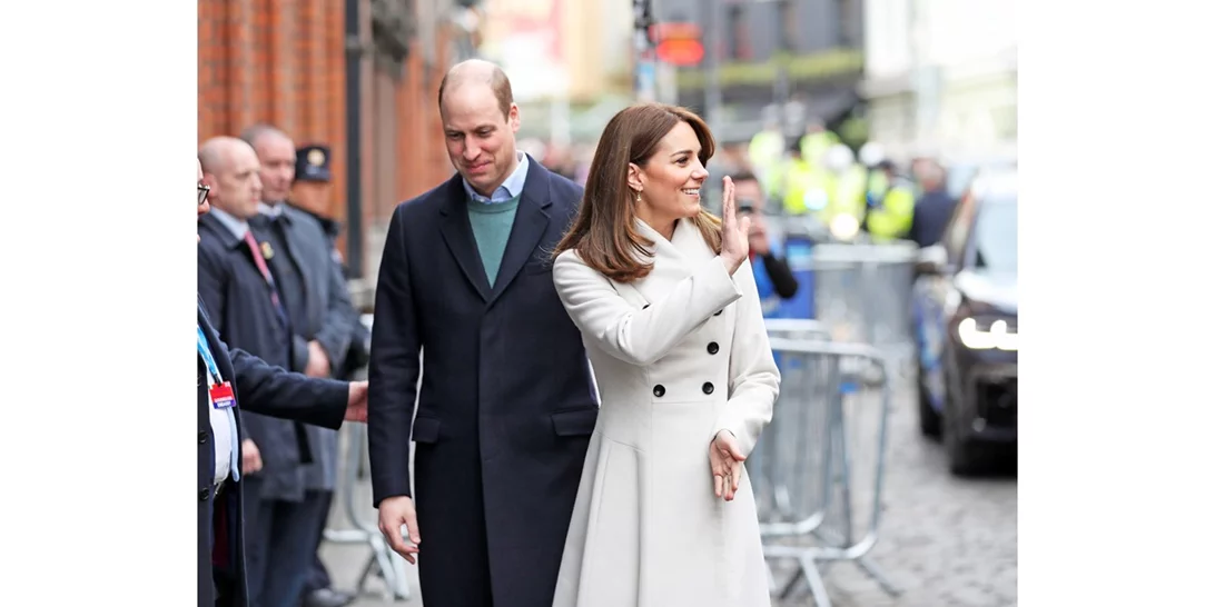 Kate Middleton | H κομψή εμφάνιση με μαύρο φόρεμα και τα μαργαριταρένια σκουλαρίκια της πριγκίπισσας Diana