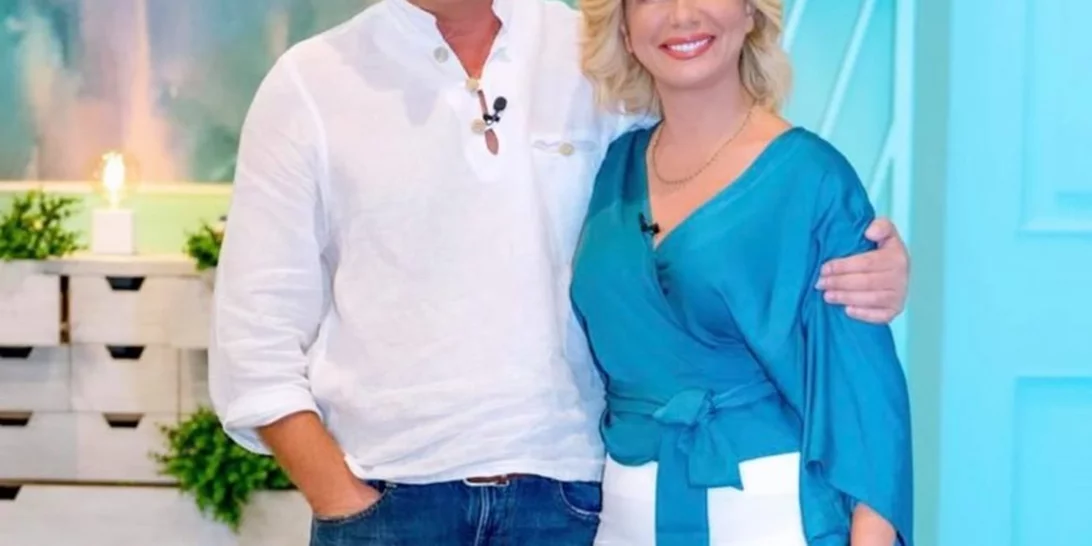 Συγκλονισμένη η Ζήνα Κουτσελίνη | Η πρώτη ανάρτησή της για τη δολοφονία του συνεργάτη της, Γιώργου Καραϊβάζ