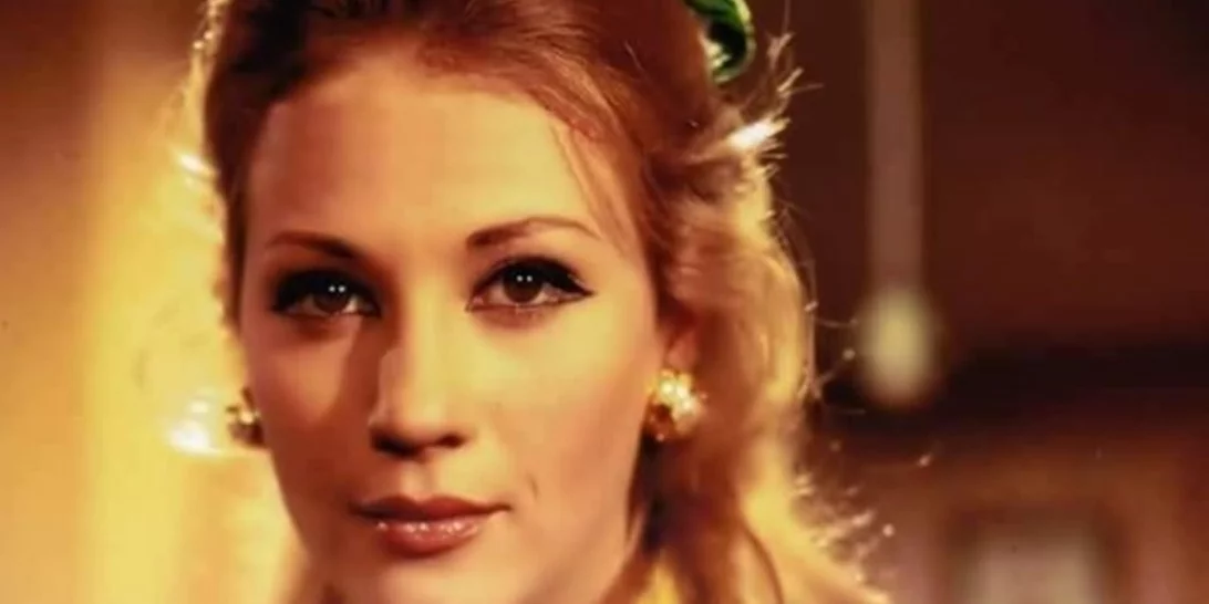 Πέντε χρόνια χωρίς τη Ζωή Λάσκαρη | Σπάνιες, αδημοσίευτες φωτό από τη ζωή της μεγάλης σταρ