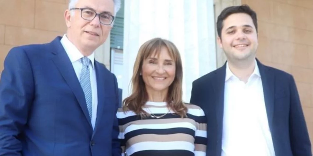 Η Μάρα Ζαχαρέα έκανε κάλεσμα στο σπίτι της για δείπνο | Το δώρο που την εντυπωσίασε