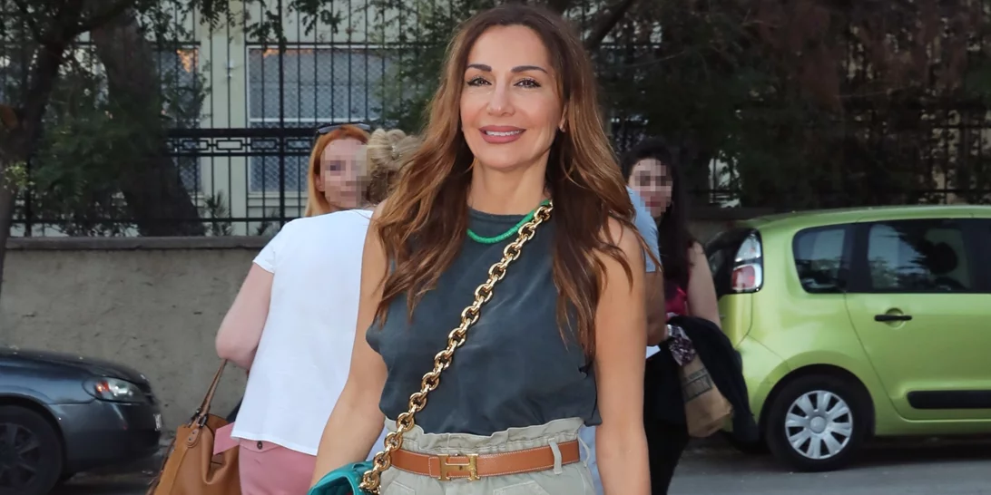 Δέσποινα Βανδή | "Δεν κοιμάμαι τα βράδια με την άποψη του καθένα, κοιμάμαι σε μια αγκαλιά"