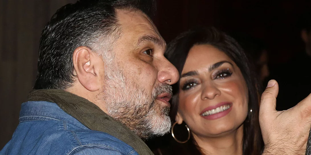 Νάνσυ Αντωνίου | Με μαύρο maxi φόρεμα σε χαλαρές στιγμές με τον Γρηγόρη Αρναούτογλου