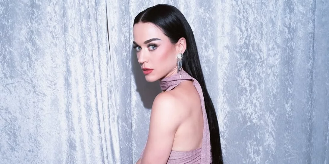 Katy Perry & Justin Trudeau | Τα παθιασμένα φιλιά τους πάνω σε πολυτελές γιοτ