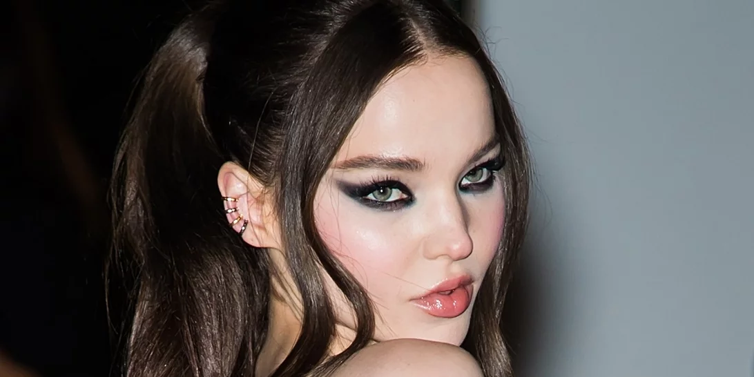 Τα καλύτερα lip glosses με υαλουρονικό οξύ για πιο σαρκώδη χείλη