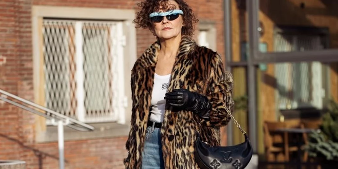 Τα πιο κολακευτικά τζιν παντελόνια για γυναίκες άνω των 50